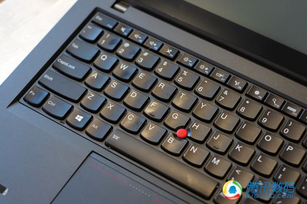 ThinkPad T系同门切磋：T440s对比T440p