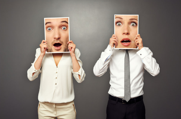 盘点2015年最奇葩众筹项目 骑车飞峡谷