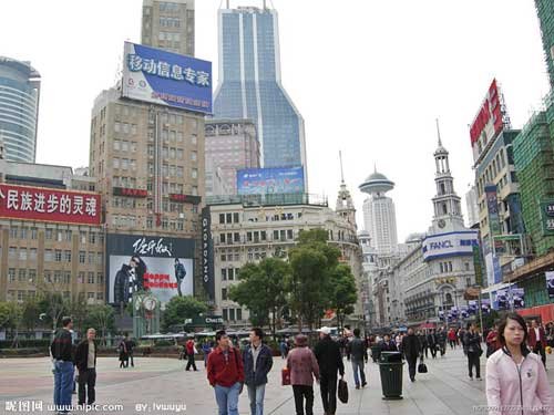 gdp增速_2019南京gdp8500亿(2)