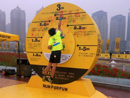 第二届大连万科城市乐跑赛引爆星海广场_房产_腾讯网