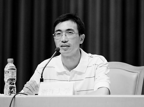 高考志愿填报：城市 学校 专业哪个排第一？