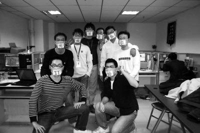 成立<em>孤男寡女</em>协会 大学生以光棍节名义狂欢
