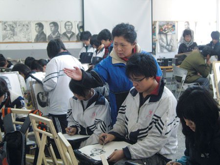 辽宁2010年高考美术统考开考 报学校别超十所