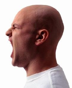 Go off on someone 对某人大发脾气