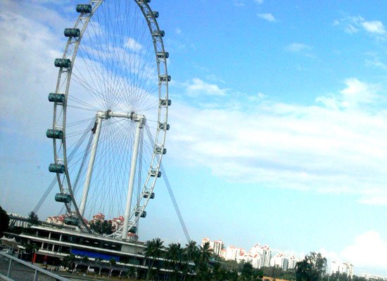 新加坡印象:世界上最高的观景摩天轮