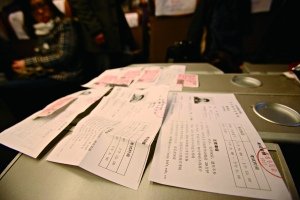 东北赴北京列车晚点致多名学生错过艺考（组图）