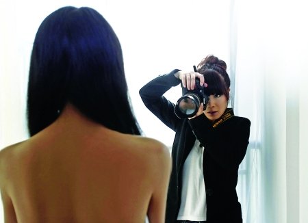 80后女摄影师谈拍<em>人体写真</em> 教授点评注意尺度