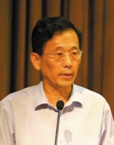 中国政法大学教授进门遭拒 微博抱怨保安引论战