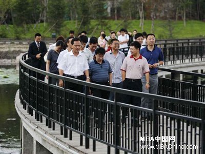 吉林大学商学院EMBA联谊晚会隆重举行