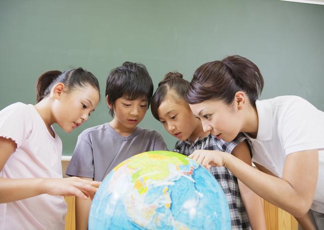 先做个让学生瞧得起的老师