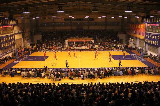 山东科技大学第十三届学生男子篮球赛决赛暨闭