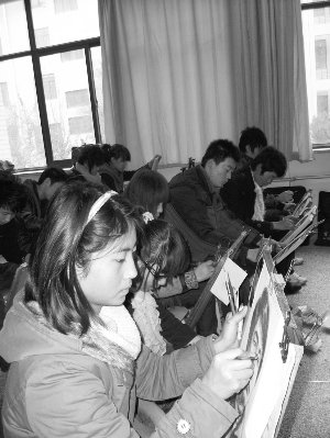 广东艺考爆“替考门”老师亲自上阵 调查受阻