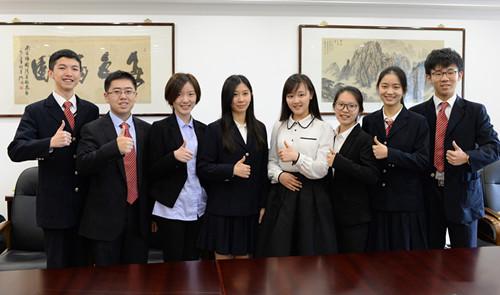 南京一中学240人被国外名校录取 被称最牛中学