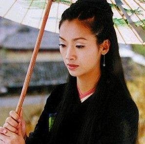 图说各版<em>小龙女</em> 李若彤刘亦菲<em>范文芳</em>潘迎紫谁