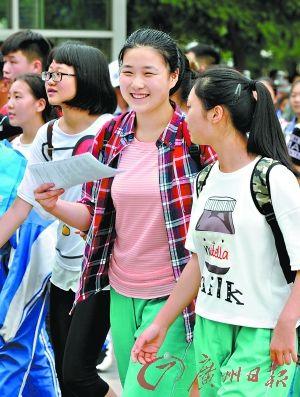 广州中考报名 示范性高中30%招生指标到校