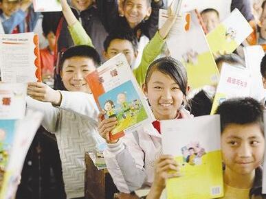 义务教育阶段辍学率上升 如何把农村少年留课堂