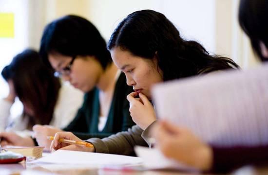 小心！在加拿大留学，摊上这4件事情就麻烦了！