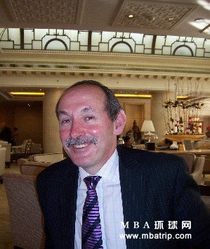 传播中国文化 杜伦大学商学院开国学研究中心