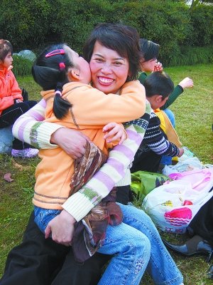 全国教书育人楷模刘佳芬:特别的爱给特别的孩