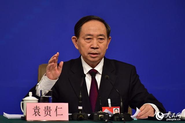 教育部长:十三五期间义务教育期限不会延长