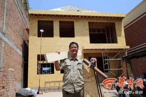 老木工 为儿子造松木婚房  4卧2卫造价20万_家