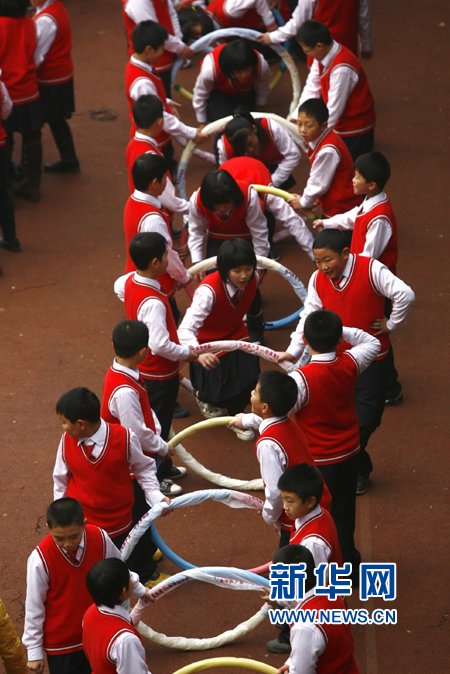 四川遂宁学校改革大课间操 组图