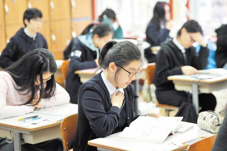 美国高考SAT中国考区涉嫌泄题 延迟放榜