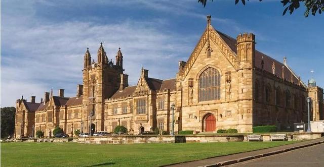 ���޳���ѧ�³� ��1/4ѧ��ϣ��ȥ���޴�ѧѧϰ