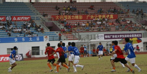 华南理工广州学院足球队省大学生运动会上取得
