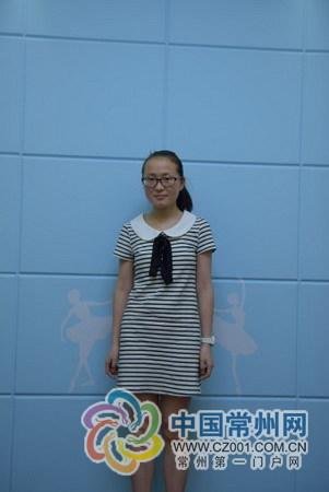 江苏省文理科状元都是女生 讲述学习方法(组图