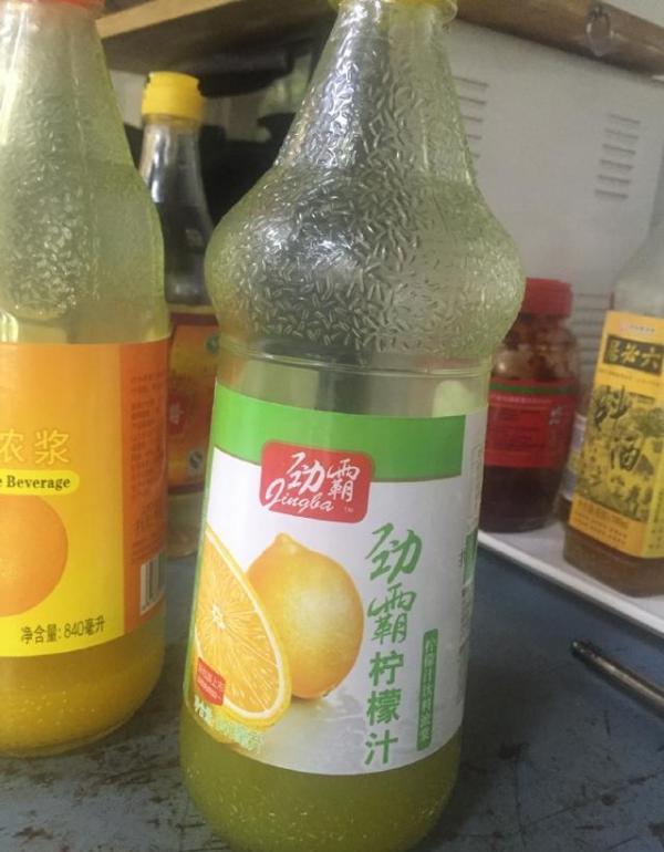 国际幼儿园涉嫌给幼儿吃霉变大米 1年园费8万