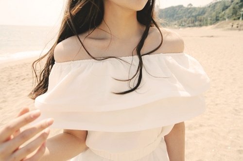 <em>发育期少女</em>最好不<em>戴胸罩</em>_教育_腾讯网