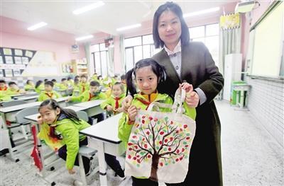 Сѧ������Ͱ ÿ��ѧ���Դ������������Ծ�ϰ��