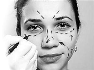 整完高考又去韩国整脸 爱美女生愁坏老妈