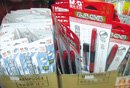 高考考生抢购“孔庙祈福笔” 老师忠告别迷信