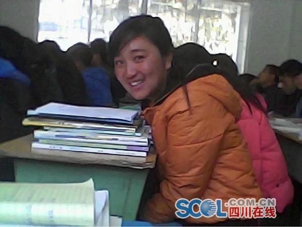 大山里走出第一位女大学生 曾被劝:放羊是第一位