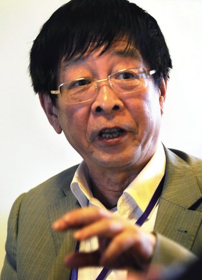 上海大学文学院历史系教授:谢维扬