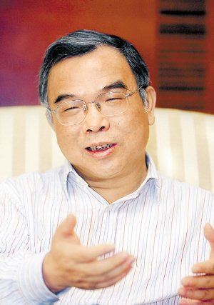 顾海良:大学去行政化要求校长职业化