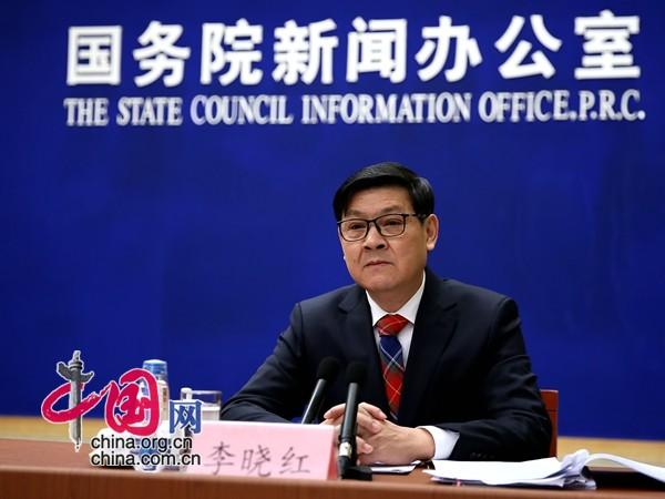 ��������ȫ��Լ200����У�Ե���Ӧ����ת��