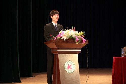 中国大学生在线2011校园巡展闭幕式在举行
