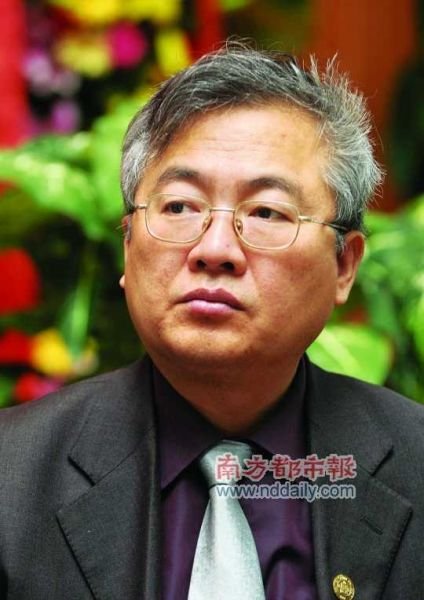 内地多位新任大学校长表态告别“学术山头” 内地多位新任大学校长表态告别“学术山头”