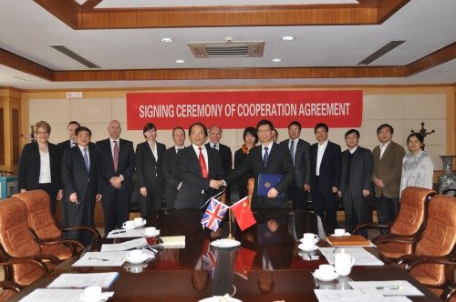 华理同英国诺丁汉大学签署合作协议备忘录