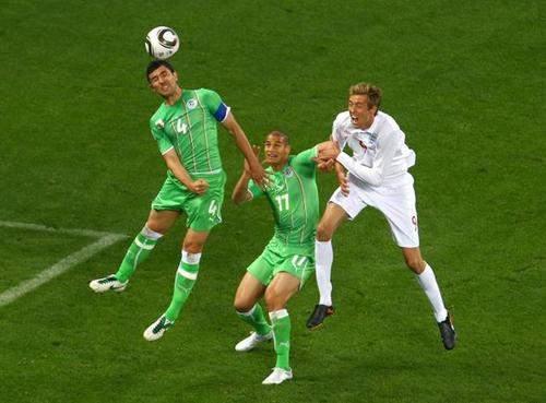 阿尔及利亚足球队能推荐一个成本低一些的系统