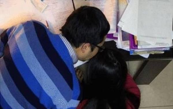 北京名校老师强奸17岁女生被批捕 利用家教作
