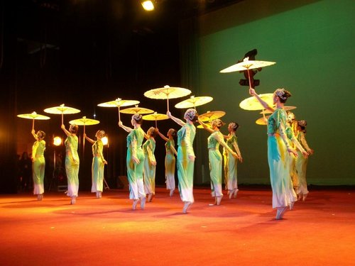 第五届广东大学生校园文化艺术节校园舞蹈大赛