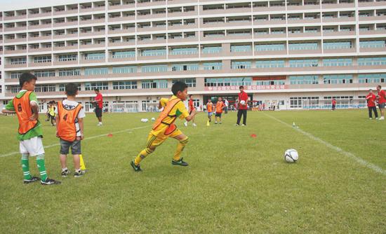 教育部将遴选建设首批全国校园足球特色学校