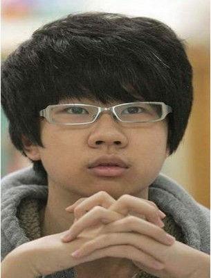 美国简斯维尔市迎来第一位中国小留学生