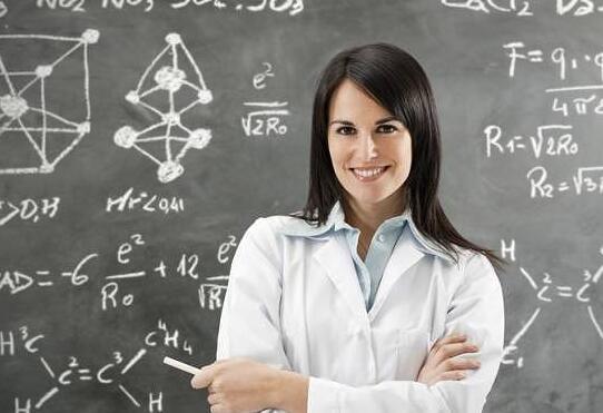 年薪20多万也难招到优秀人才 杭州学校抢老师