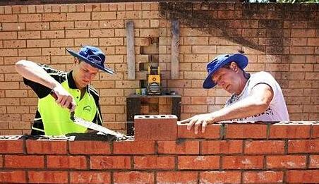 其实你没必要艳羡月薪12万的澳洲“搬砖工”