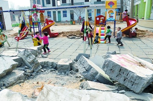 河南一幼儿园被教育局责令停办 47孩子集体失